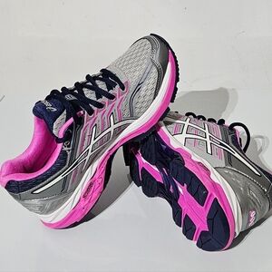 New ASICS Women's / Big Girl's Grey and Pink Athletic Sneakers